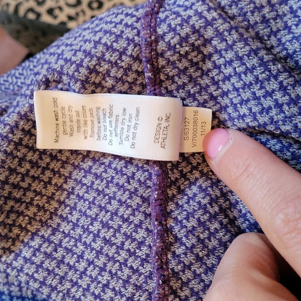 ATHLETA EMPOWERMENT TANK TOP SIZE MEDIUM PURPLE HERRINGBONE - Picture 7 of 14